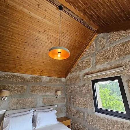 Villa Quinta De Casal Do Bairro Casa Do Alpendre Guimarães