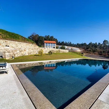 Villa Quinta De Casal Do Bairro Casa Do Alpendre Guimarães