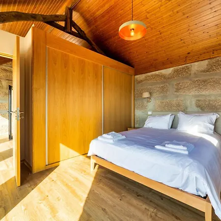 Quinta De Casal Do Bairro Casa Do Alpendre *