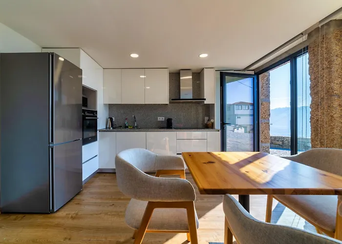 Quinta De Casal Do Bairro Casa Do Alpendre Willa *